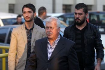 Gülerce Fuat Avni'yi açıkladı