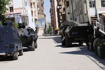 Yüksekova'da sokağa çıkma yasağı bitti