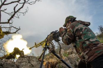 Suriye'deki iç savaş sürüyor