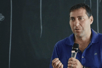 Kerry'ye Ermeni danışman