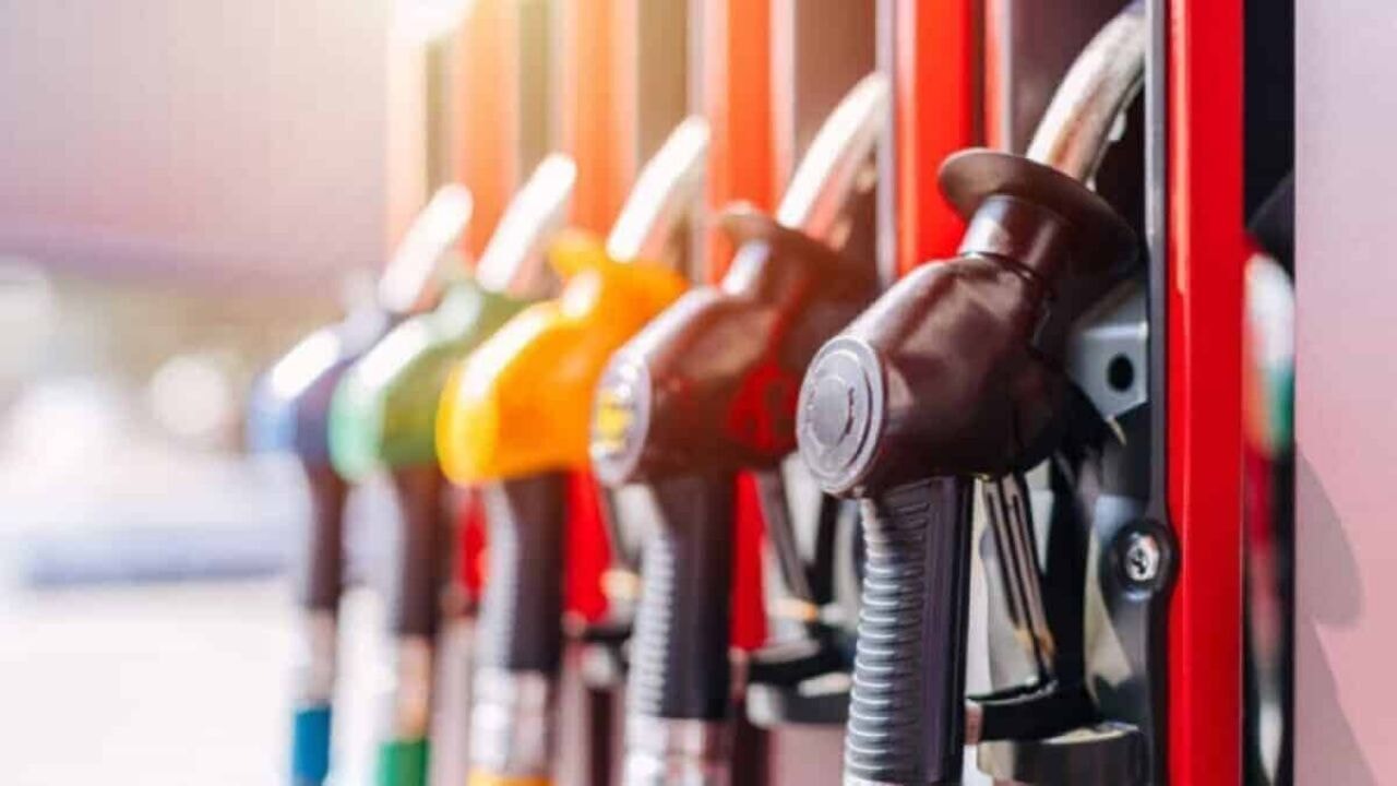 ANALİZ: Petrol piyasasındaki düşüşün sebepleri