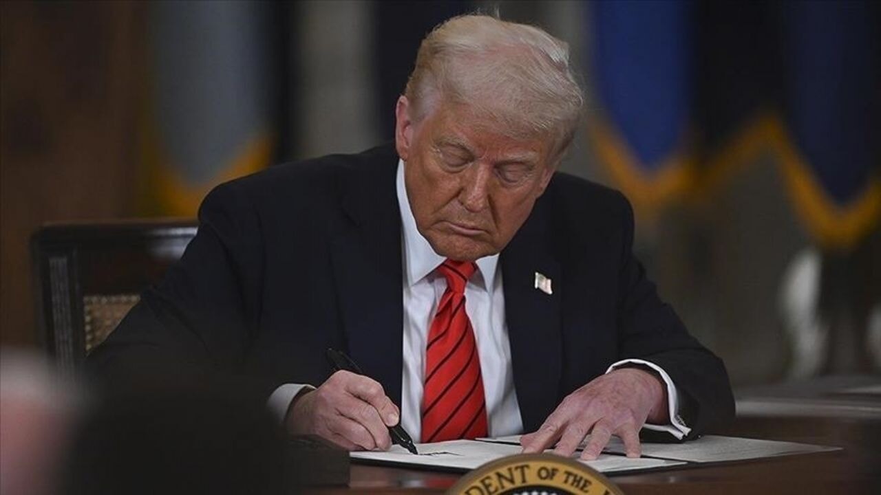 Trump imzayı attı: 'ABD 3. Dünya Savaşı'na mı hazırlanıyor?'