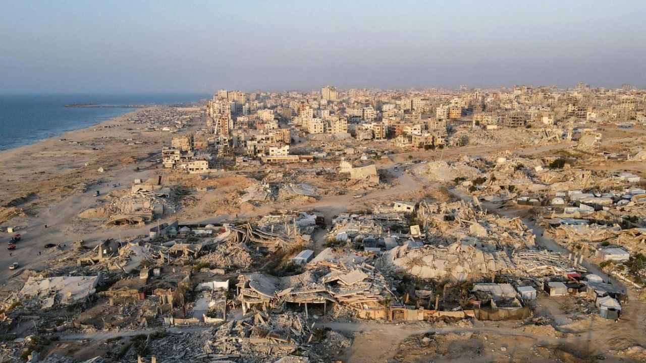 İsrail, Moloz ve Çöpünü Gazze'ye Döküyor!