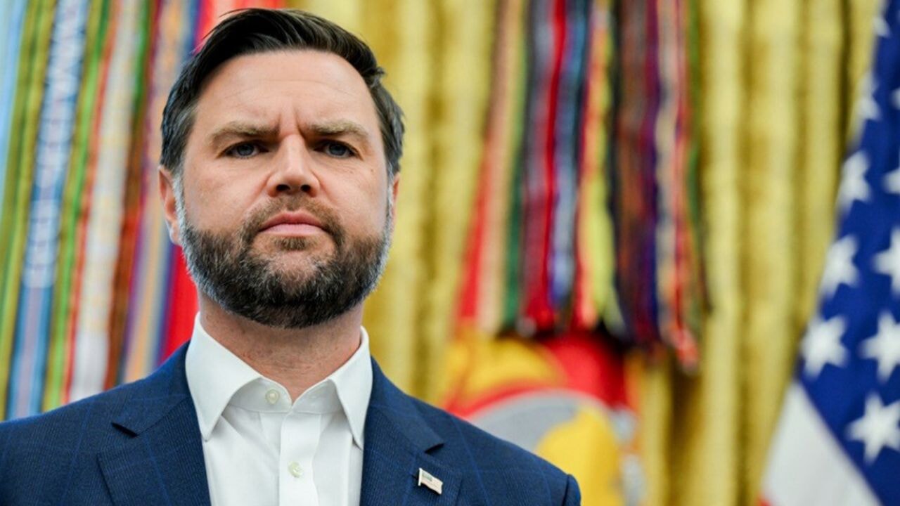 Vance: Yakında çekileceğiz, petrol fiyatları düşecek