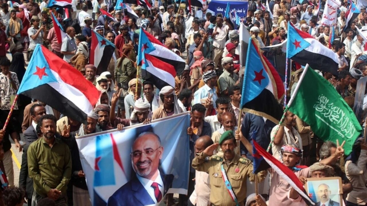 Yemen'in doğusunda 'vekalet' krizi