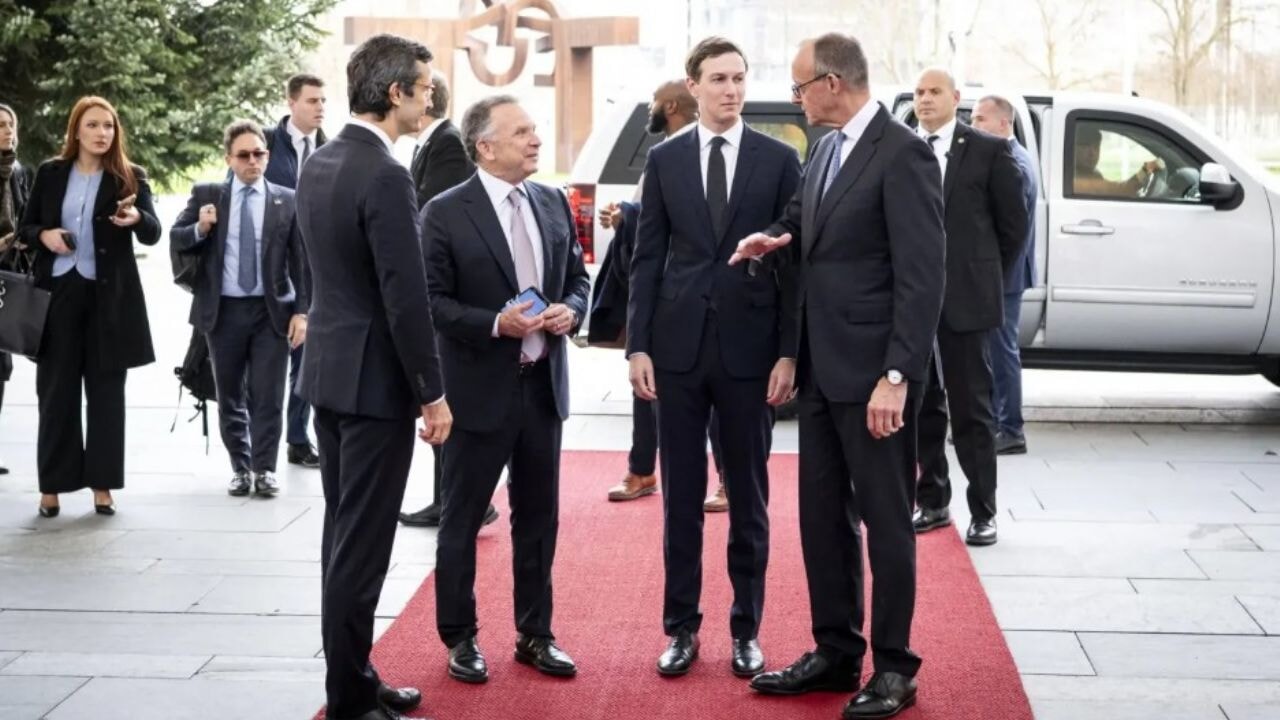 Zelenskiy'den NATO konusunda geri adım