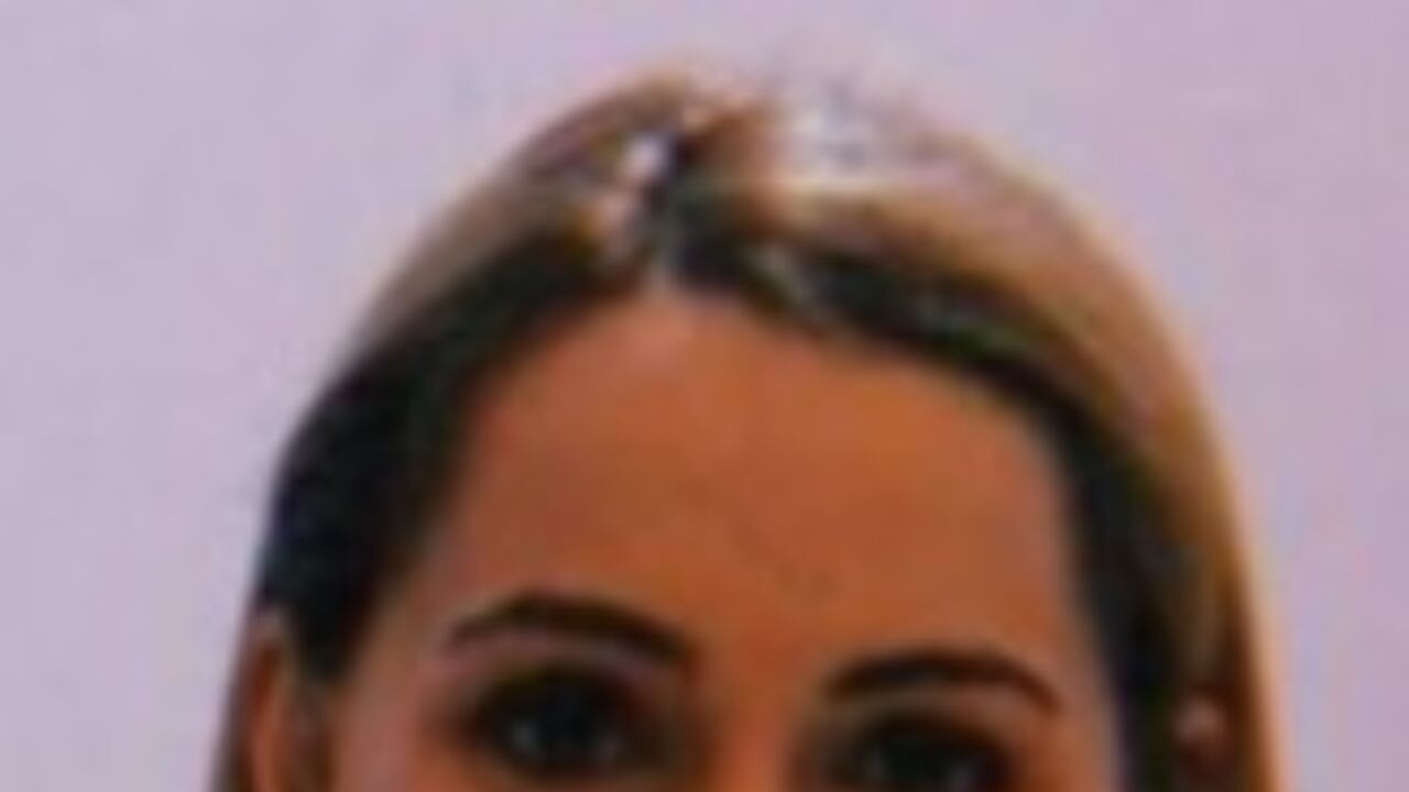 Kızılcık Şerbeti'nin senaristi Merve Göntem gayri ahlaki ifadeleri nedeniyle  gözaltına alındı