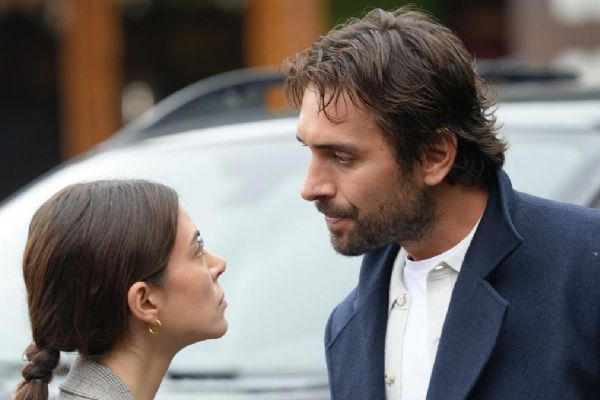 Taşacak Bu Deniz tüm sezonun zirvesine yerleşti!