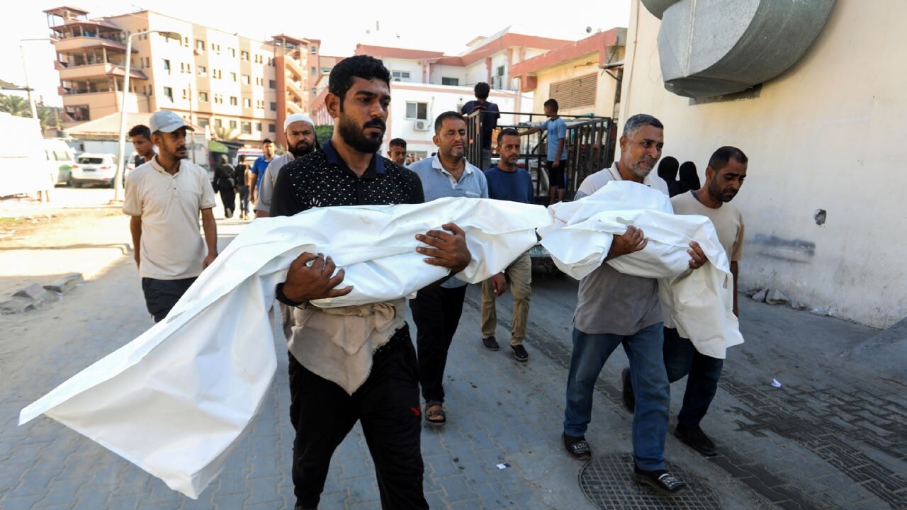 400 şarkıcı ve sanatçıdan 'Soykırıma müzik yok' boykotu!