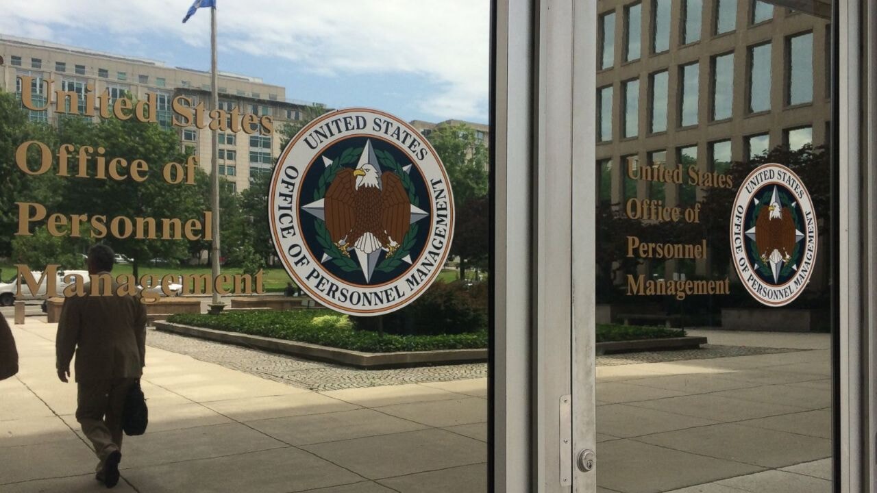 ABD'de binlerce memurun işine son verildi