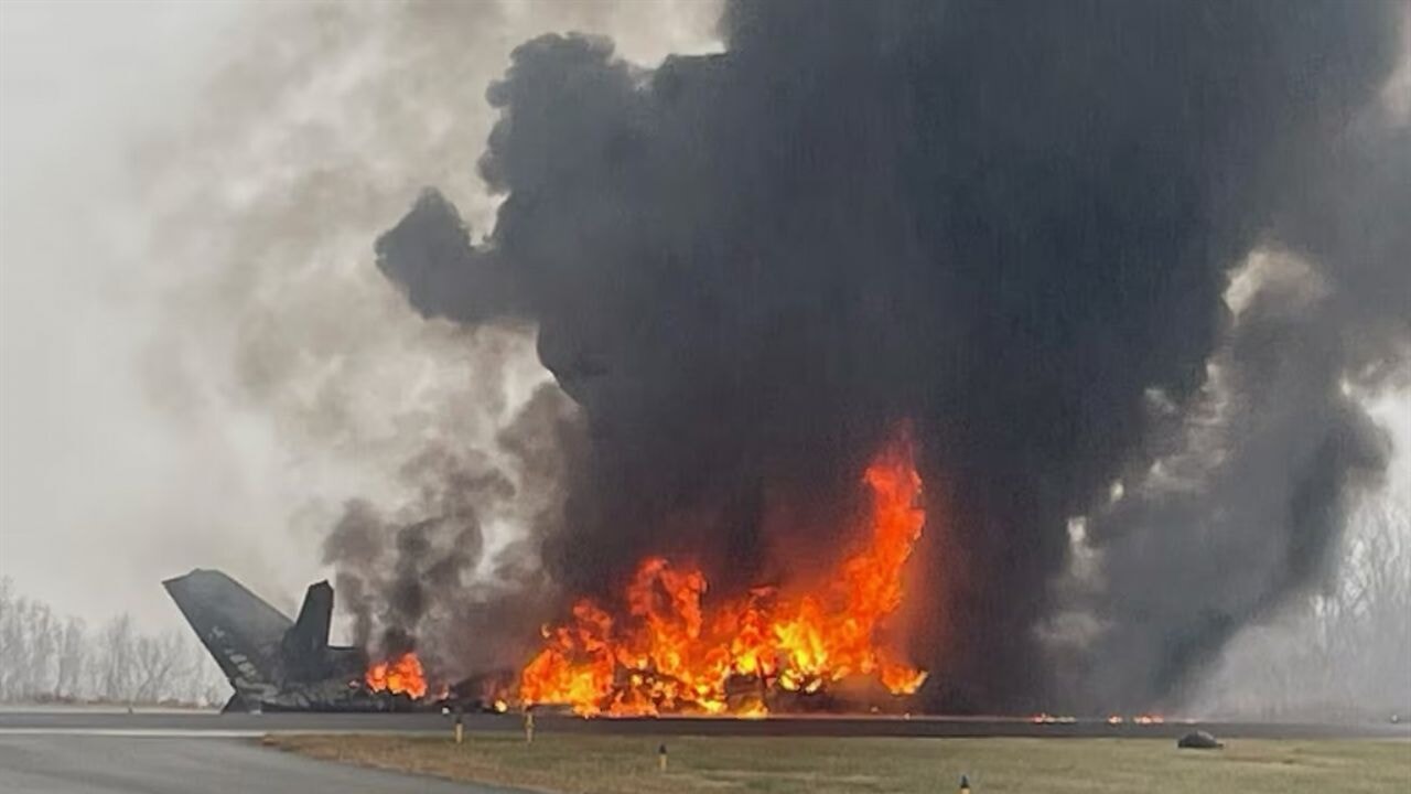 ABD'de özel jet düştü: 7 ölü