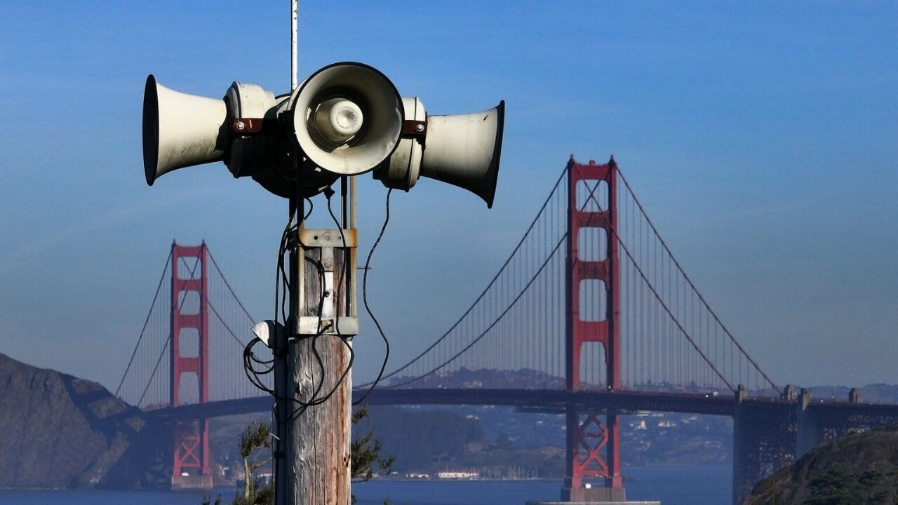 ABD'nin Batı Kıyılarında 9 Büyüklüğünde Deprem ve Dev Tsunami Alarmı