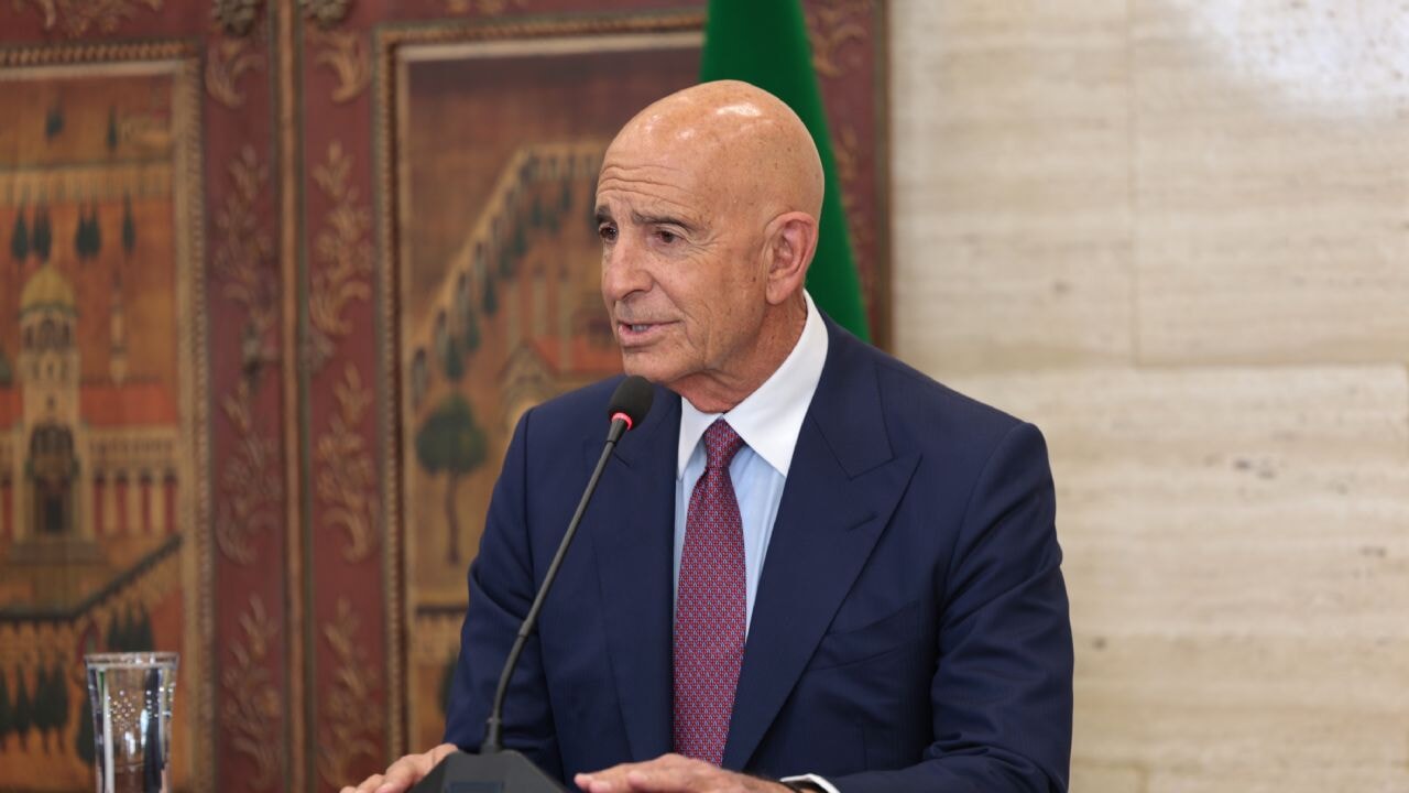 ABD, PKK/SDG'yi sattı mı?.. Barrack'tan açıklama