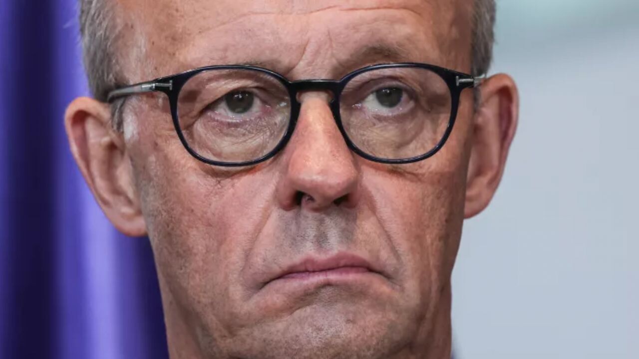 Almanya'dan rest: 'Büyük güçlerin oyun topu değiliz'