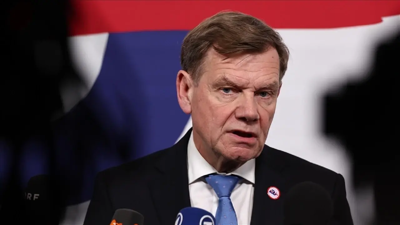 Almanya Dışişleri Bakanı Wadephul: 'İran'a karşı askeri harekatlara katılmayacağız'