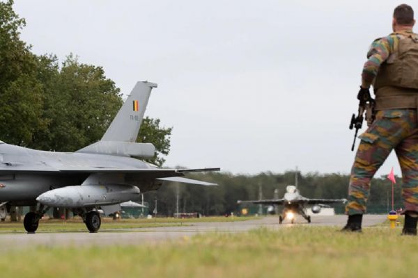 Avrupa'daki askeri üste alarm! Dronlara karşı çaresiz kaldılar