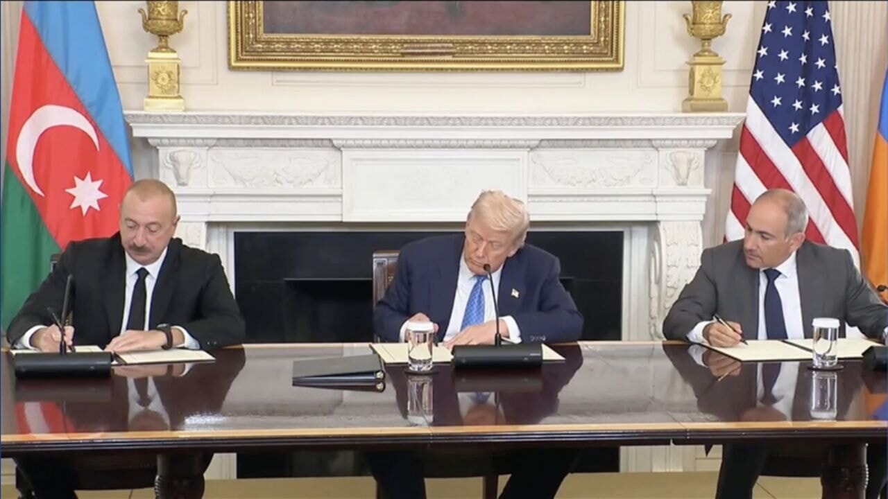 Azerbaycan ve Ermenistan imzayı attı!