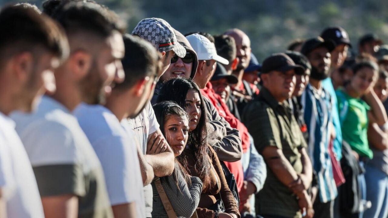 Balkan planı: 'ABD'deki göçmenler Sırbistan'a gönderilecek'