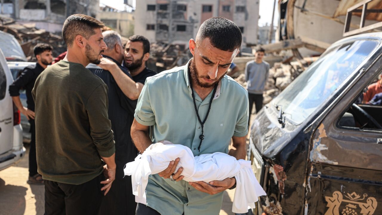 Britanyalı ve İrlandalı yazarlardan Gazze mesajı