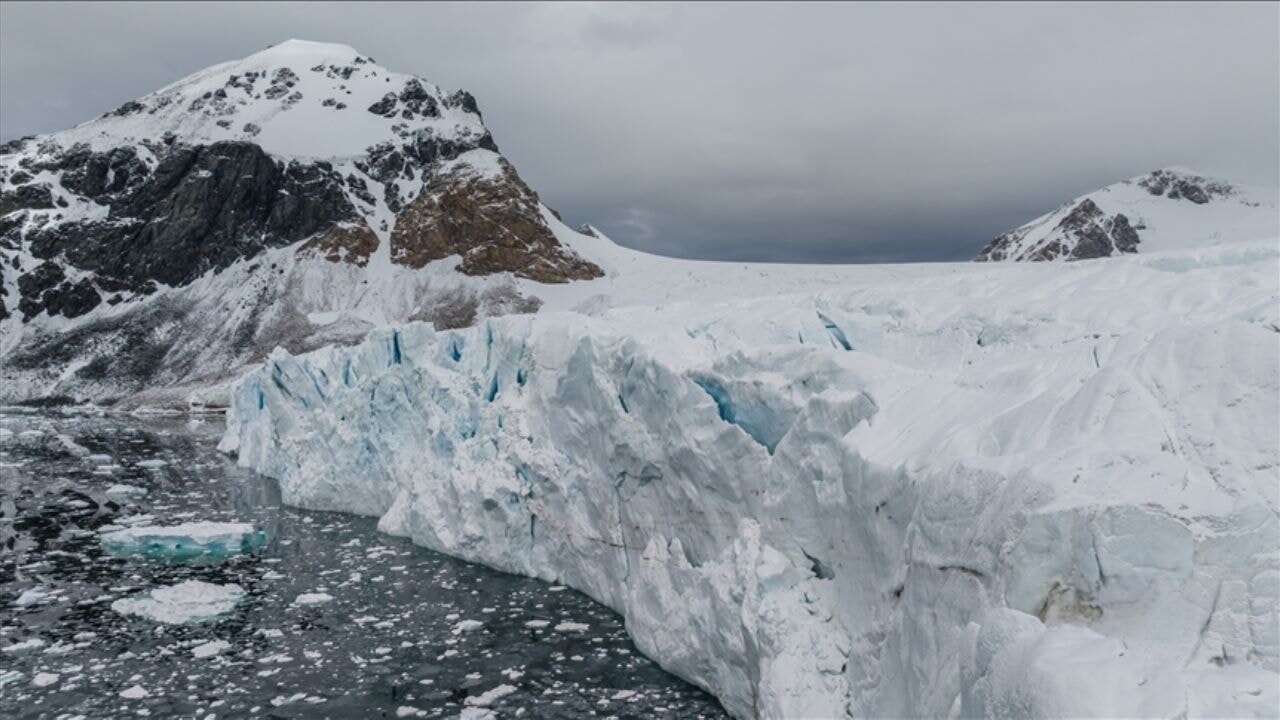 'Buz ülkesi'nde istihbarat operasyonu!