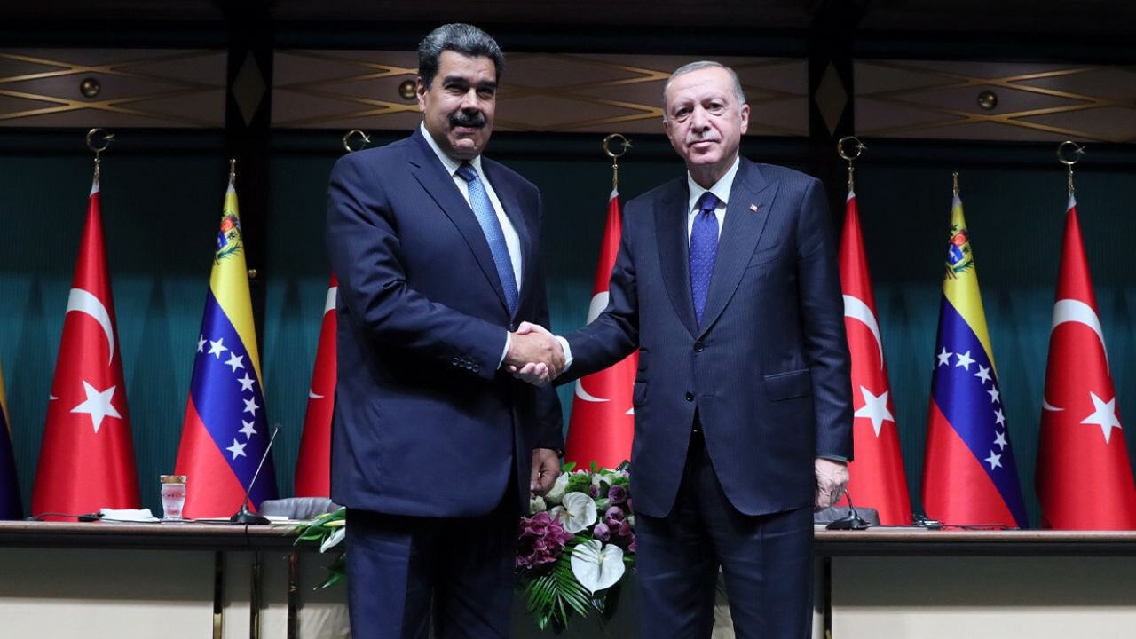 Cumhurbaşkanı Erdoğan, Maduro ile telefonda görüştü