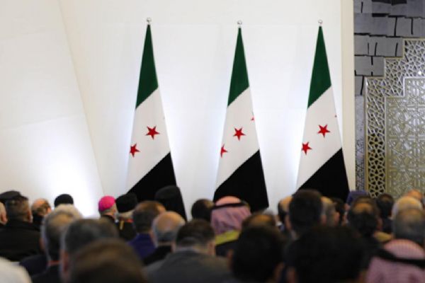 Devrik rejimin seyahat yasakları kaldırıldı