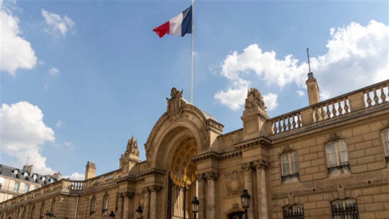 Elysee Sarayı'nda büyük soygun!