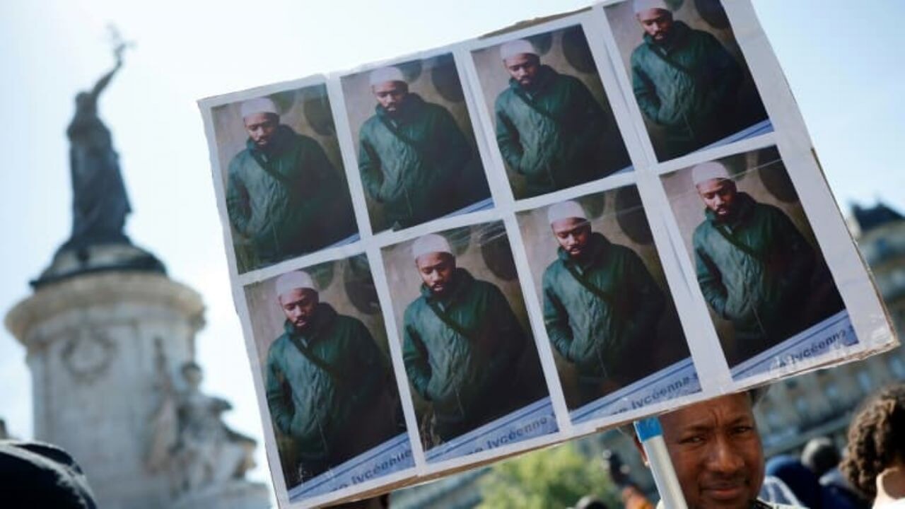 Fransa'da camide öldürülen gencin kuzeni: Herkes böyle şehit olarak ölemez