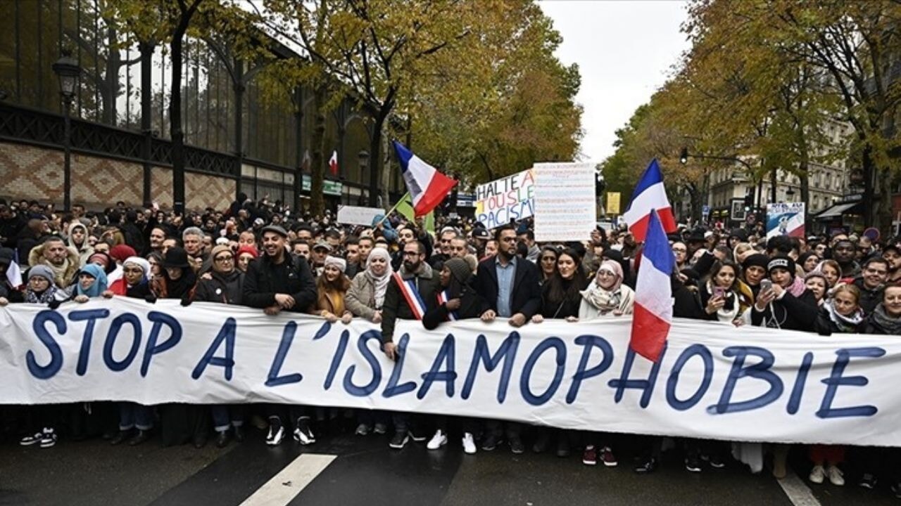 Fransa'da Müslümanlara yönelik saldırılar artıyor