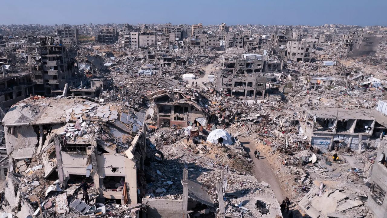 Fransa: Gazze'ye askeri ve sivil ekip gönderdik