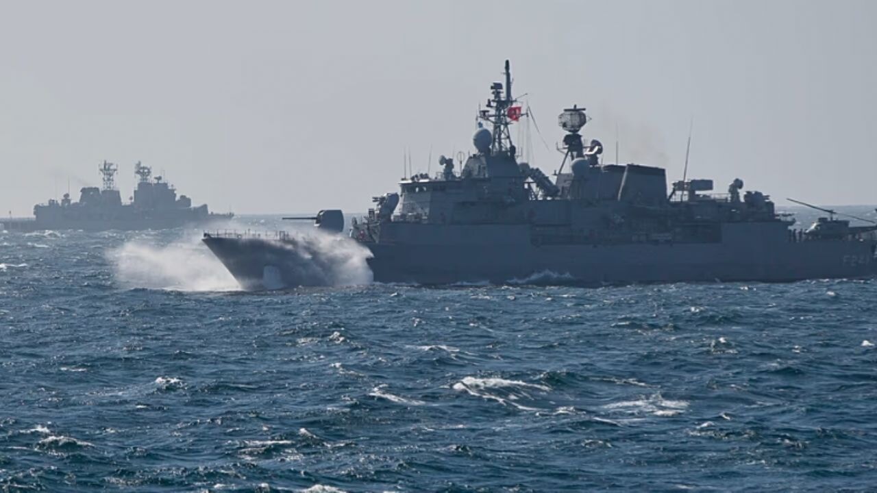 Fransa GKRY'ye fırkateyn gönderiyor