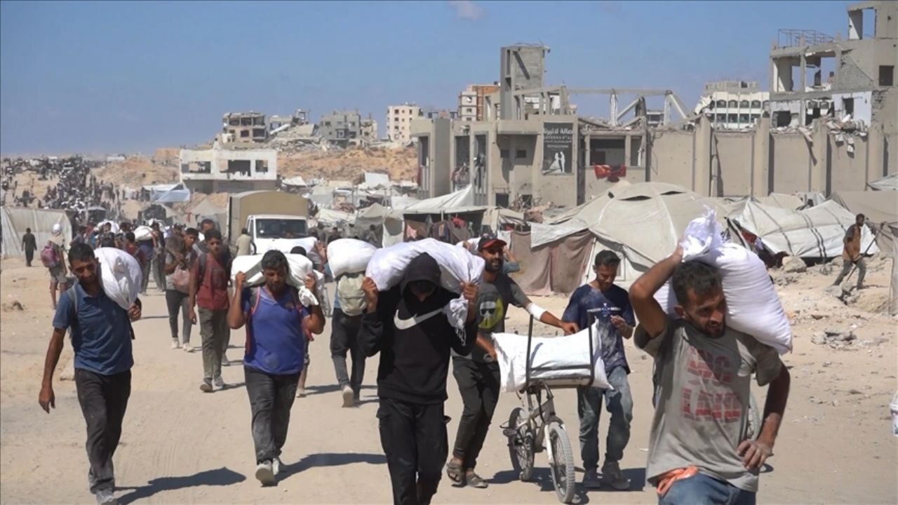 Gazze'de ölümü göze alan babalar yaşadıklarını anlattı