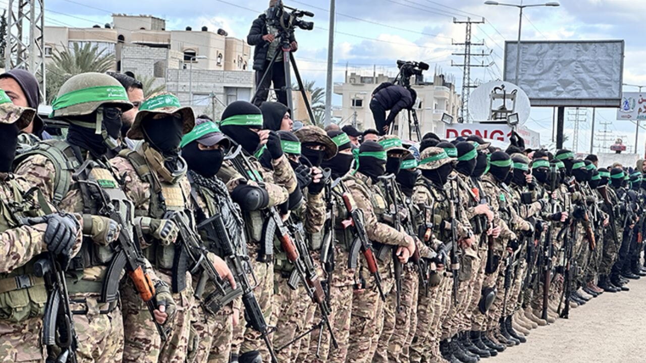 Hamas 3 İsrailli esiri serbest bıraktı; İsrail anlaşmayı çiğnedi!