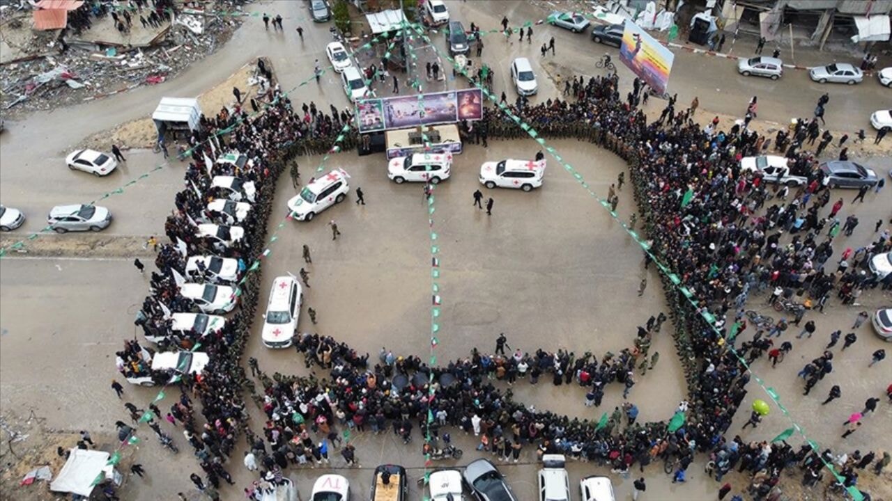 Hamas Netanyahu'yu ateşkes anlaşmasını engellemeye çalışmakla suçladı