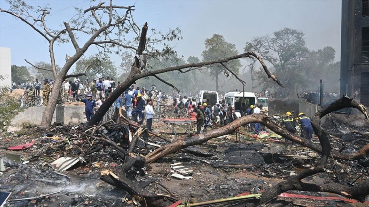 Hindistan'daki uçak kazasıyla ilgili açıklama