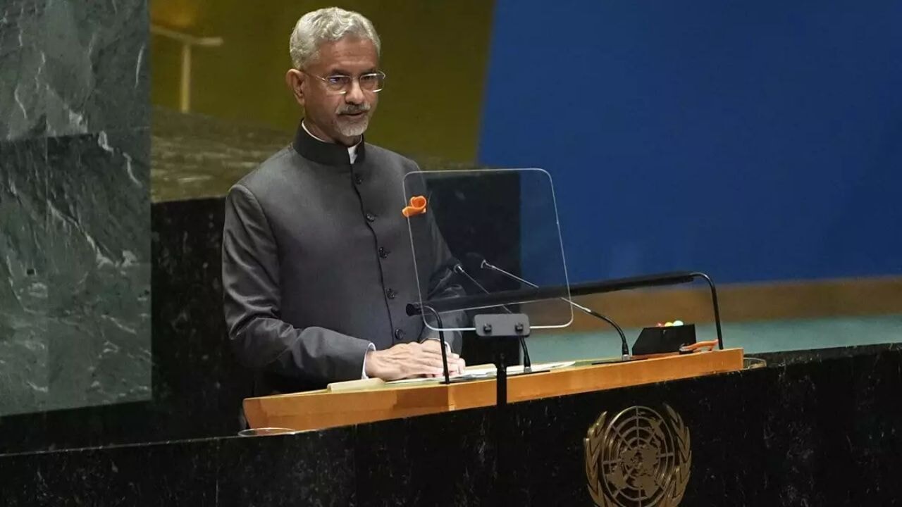 Hindistan ve Pakistan yine karşı karşıya: Füze saldırıları sonrası gerilim arttı