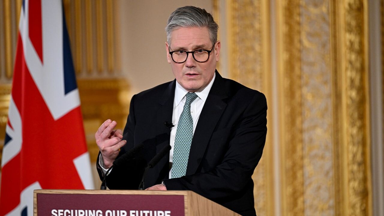 İngiltere Başbakanı'ndan savaşmaya hazır olmalıyız çıkışı