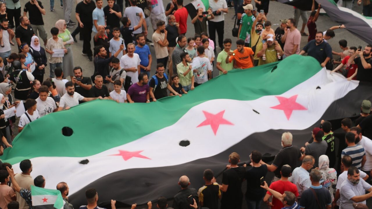 İran'dan Suriye'ye destek açıklaması