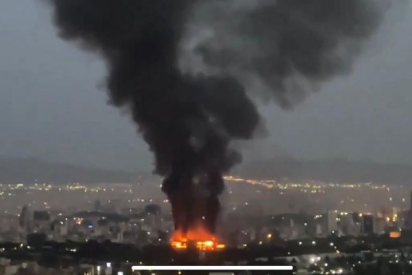 İran'ın Reşt kentinde patlama: Çok sayıda yaralı var