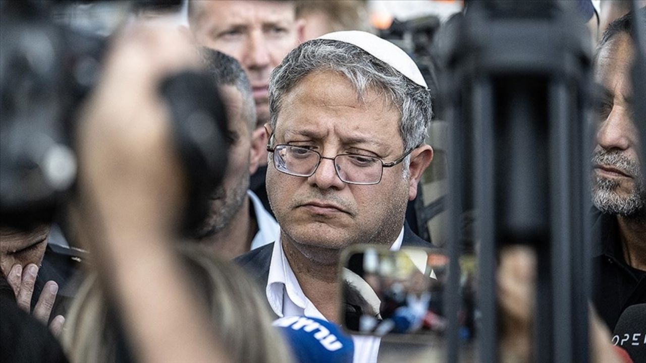 Irkçı Yahudinin 'zehirli iğne' planı