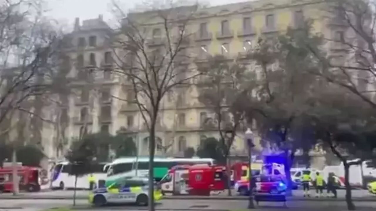 İspanya'da turist otobüsleri çarpıştı: 34 yaralı