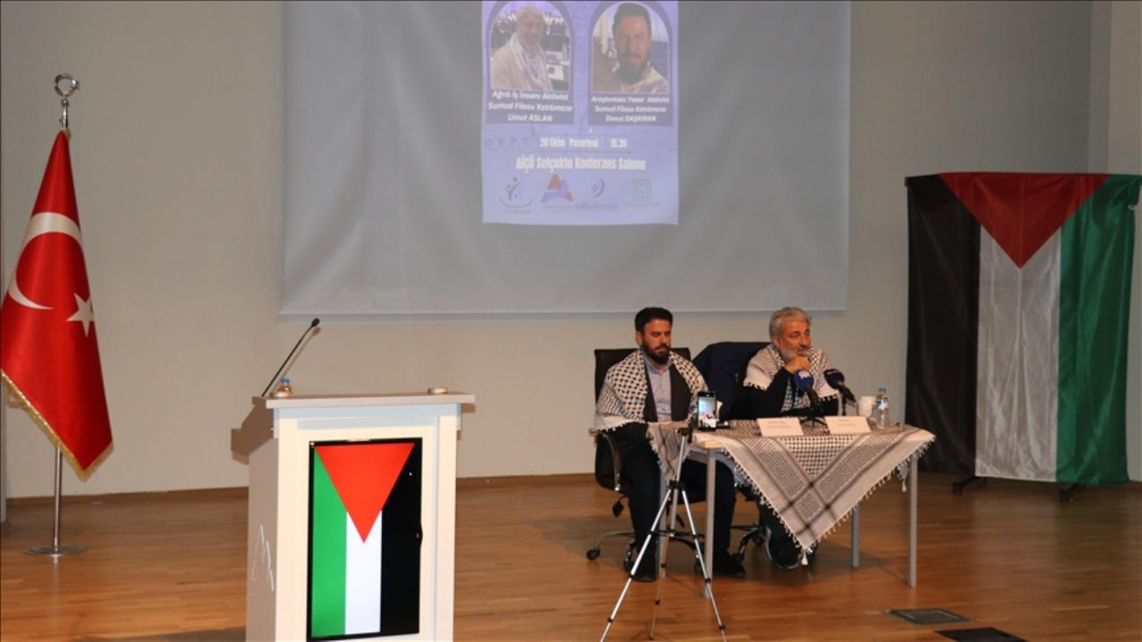 İsrail'de alıkonulan Sumud Filosu'nun Türk aktivistleri yaşadıklarını anlattı