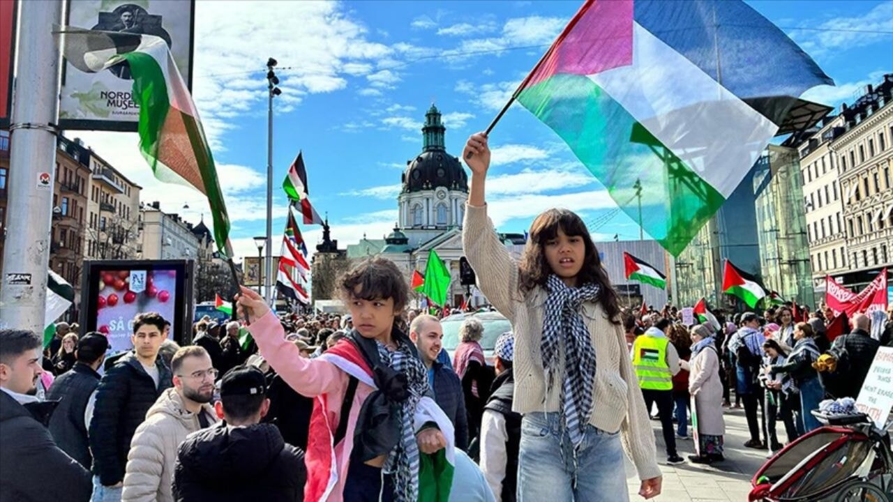 İsrail'de yüzlerce kişi Gazze ablukasını protesto etti