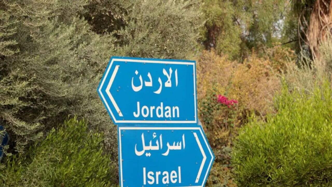 İsrail'den Suriye ve Ürdün sınırına asker yığma kararı