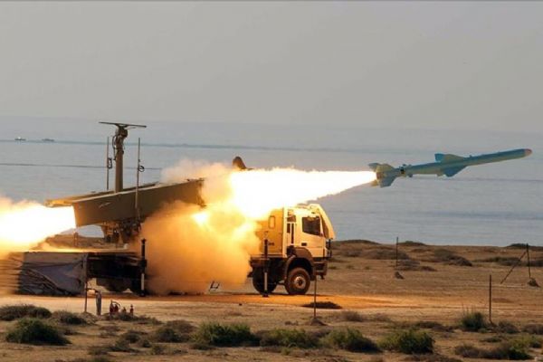 İsrail'e balistik füze saldırısı... Tel Aviv'de uçuşlar askıya alındı