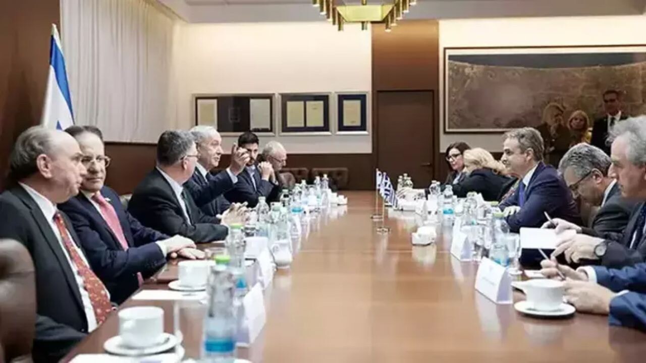 İsrail'e giden Miçotakis'in 'Aşil' planı