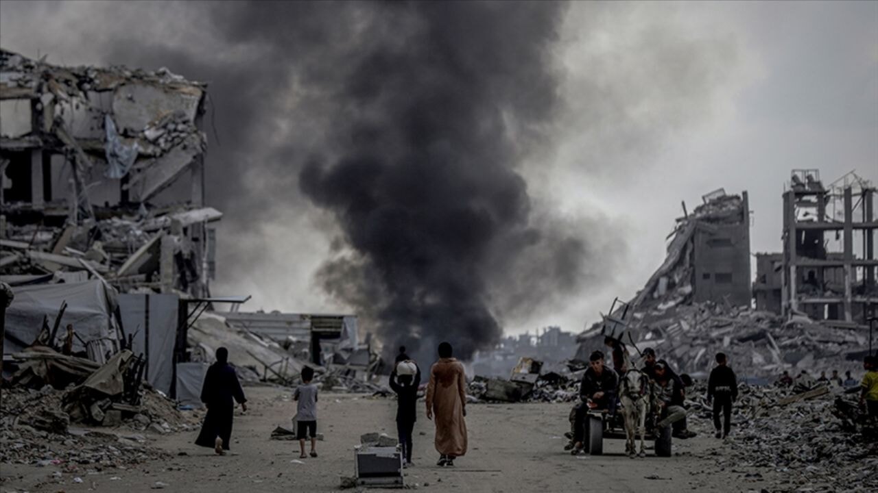 İsrail, Gazze'de yardım bekleyenlere saldırdı: 20 şehit, 246 yaralı