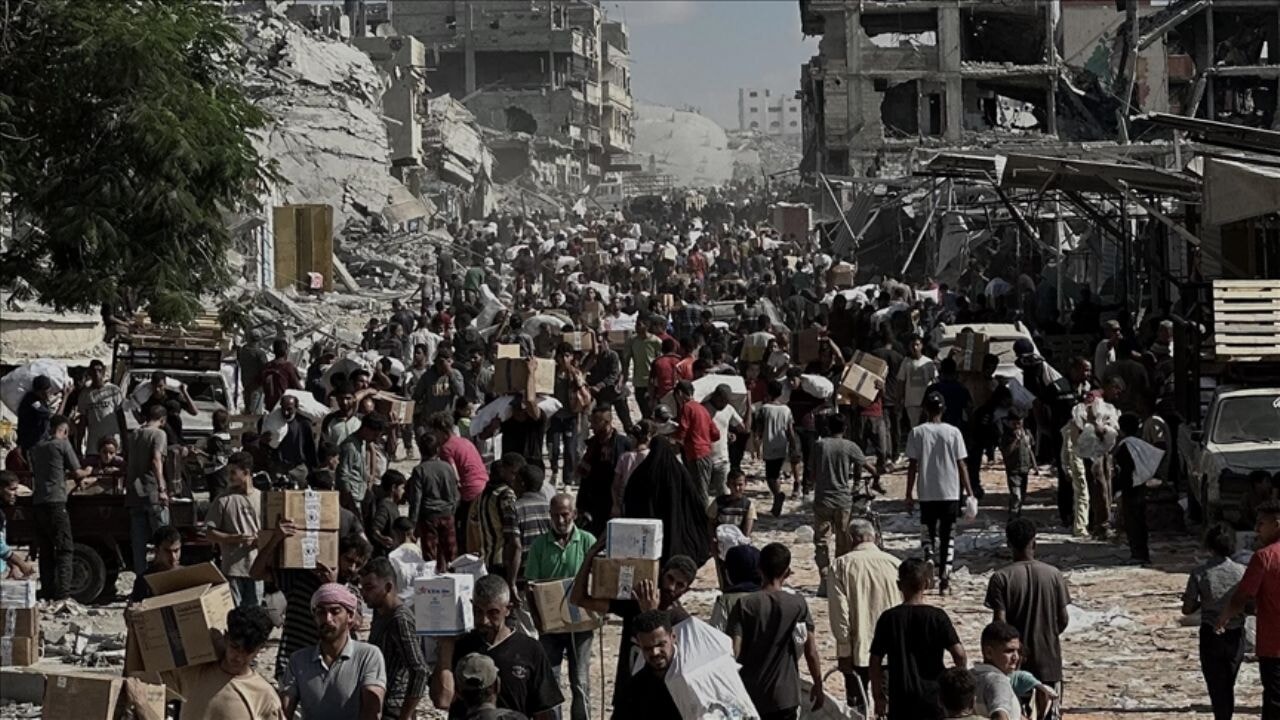 İsrail, Gazze'ye yardım gönderilmesine izin vermiyor