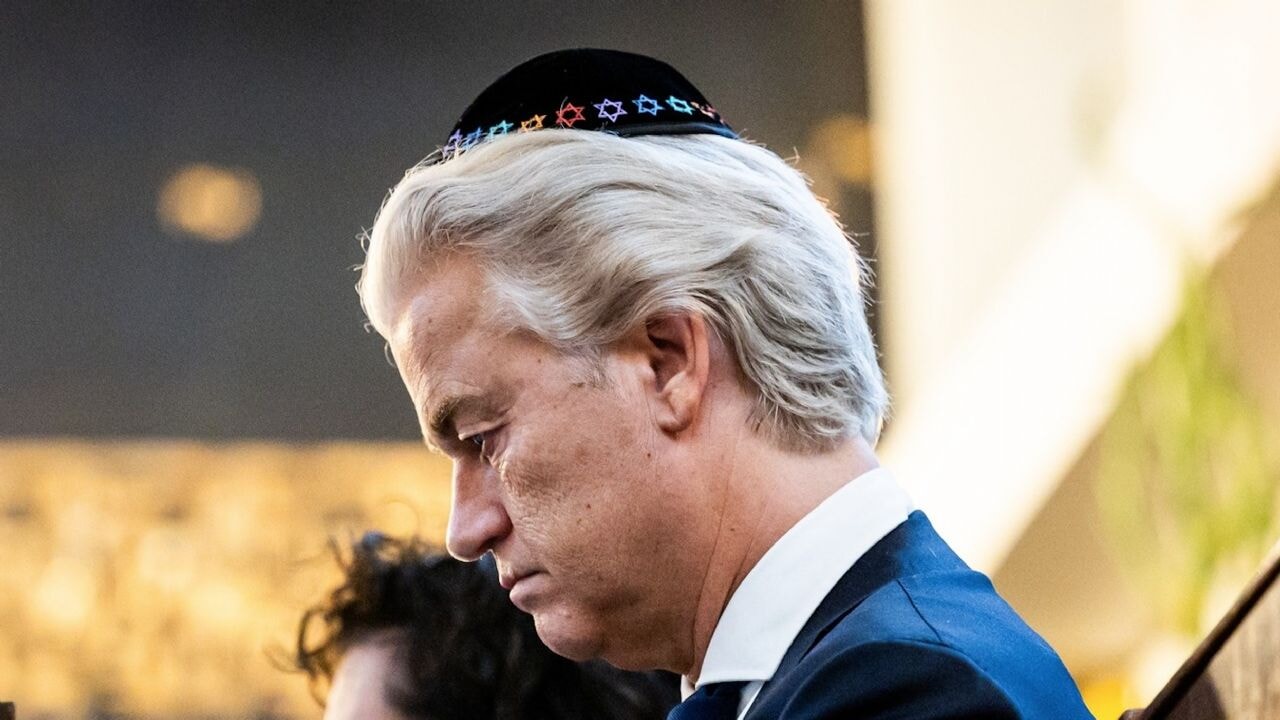 İsrail, Hollanda'daki siyasi partileri nasıl ele geçirdi?