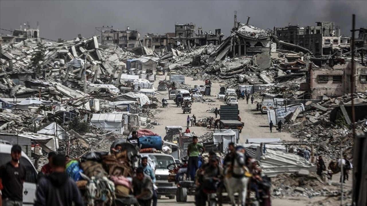 İsrail ordusu Gazze'yi vurdu: Katliam gibi saldırı